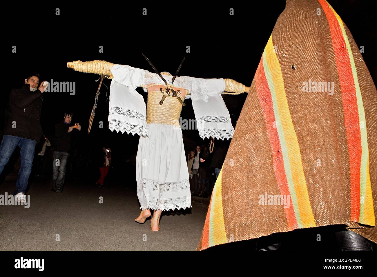  Empalaos impaleds Holy Week In Valverde De La Vera Spectators 
